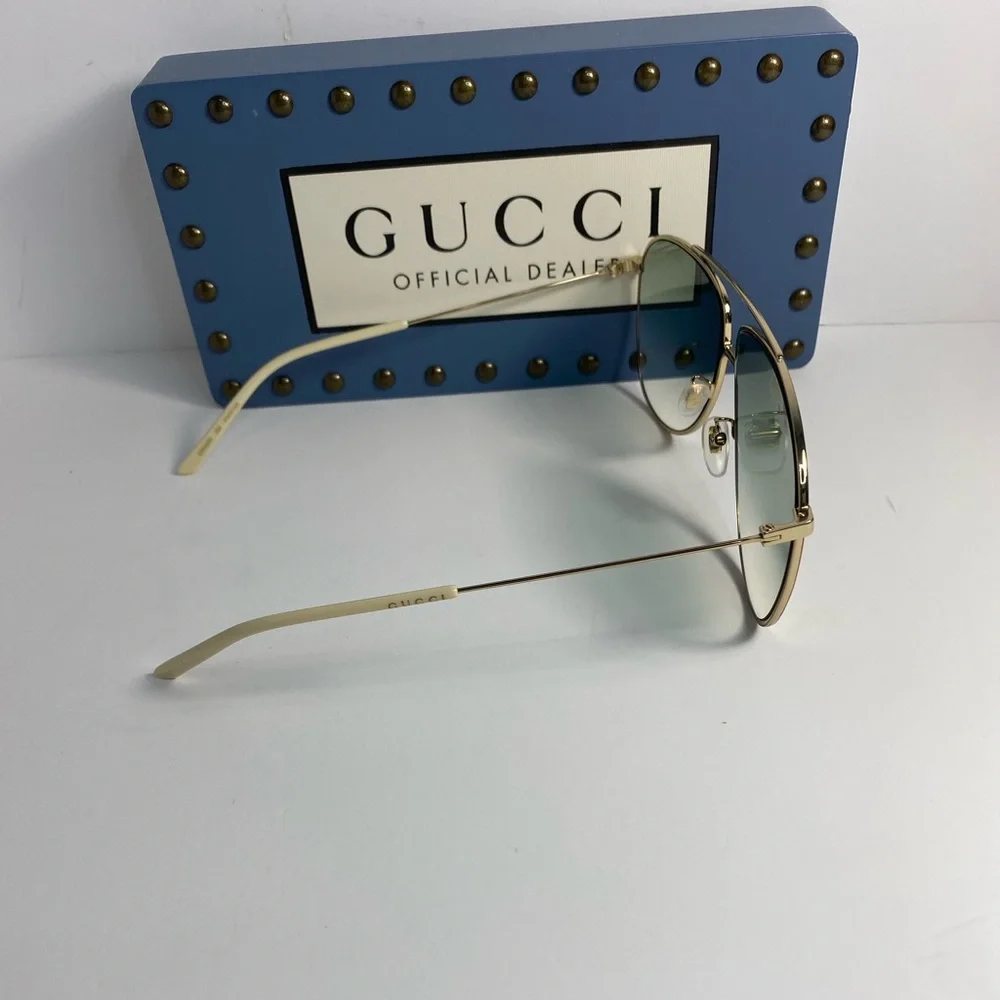 GUCCI Green Aviator Men's Sunglasses
GG0440S 004 61 - Picture 13 of 16